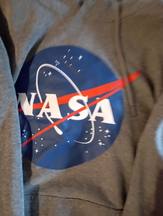 szara bluza NASA