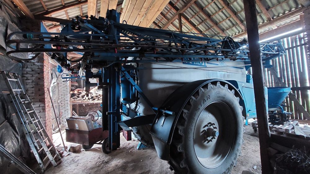 Opryskiwacz polowy Agrio Mamut 6000L 24m rok prod. 2013