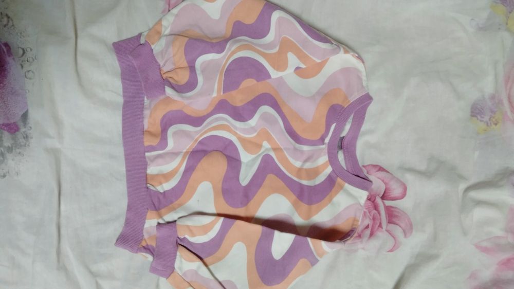 Свитера, свитшот для девочк размер 98 104 3-4 года