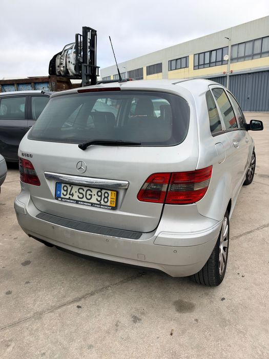 Mercedes Class B de 2011 Gasoleo B180 para peças