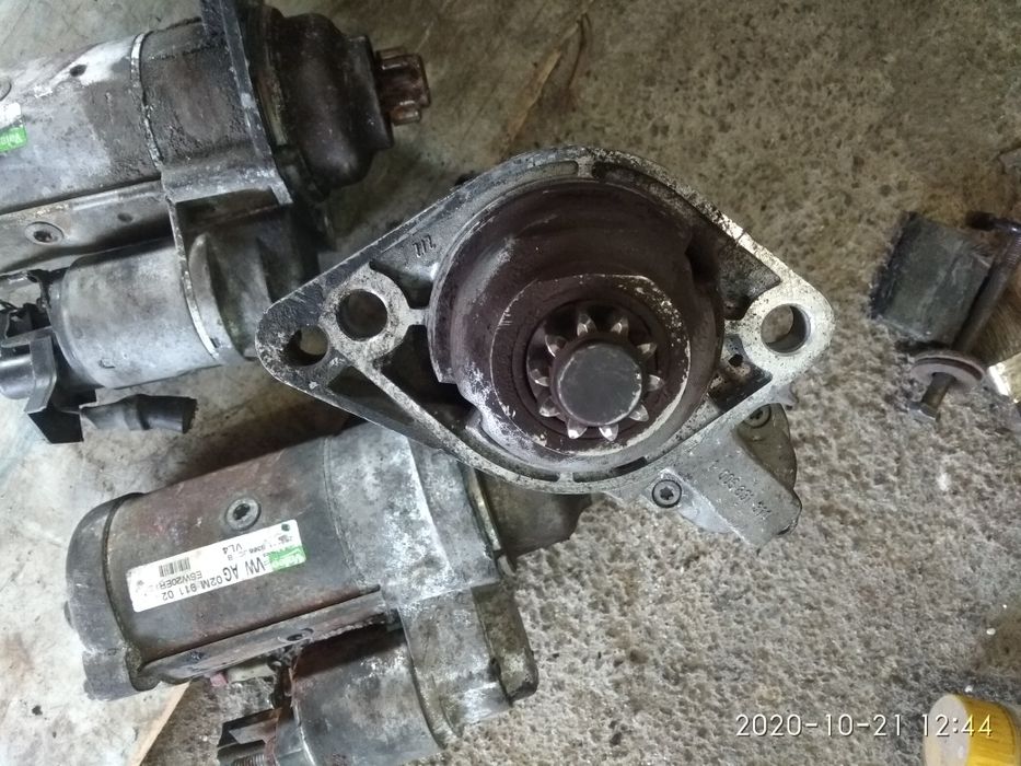 Стартер VW Volkswagen Шкода Гольф Bora Skoda Sharan Caddy Touran Fabia