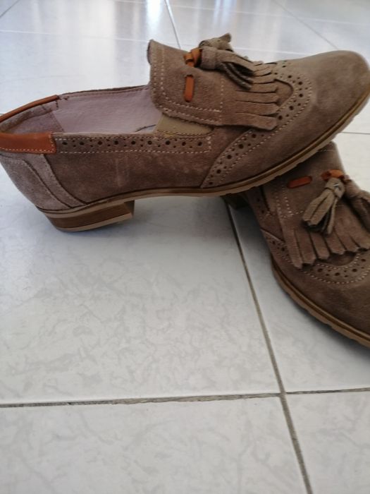 Sapatos de senhora Tam. 36