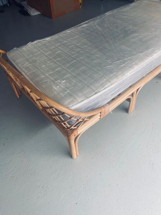 Camas para crianças em rattan (+ colchões)