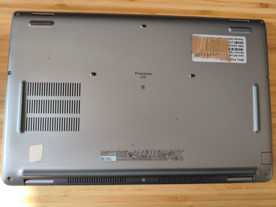 Portátil Dell Precision 3581 - Intel i7-13800H | 32gb RAM | RTX A500