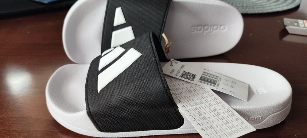 Klapki Adidas rozmiar 37