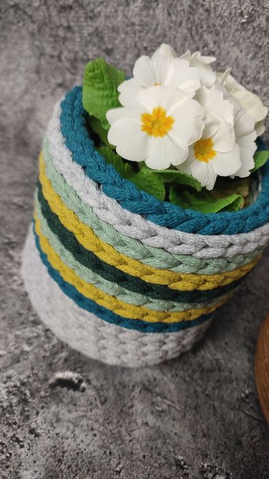 Osłonka / koszyczek ze sznurka handmade