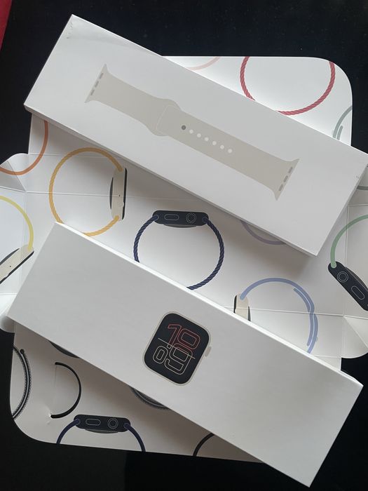 Apple Watch SE 3 - 44mm - Alumínio Luz das estrelas | Sport Band