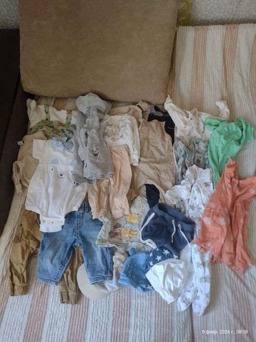 Віддам речі для хлопчика від народження до року.
