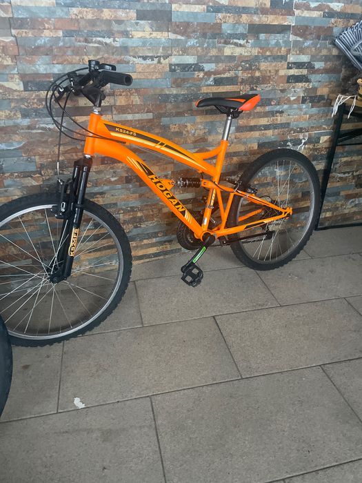 Vendo bicicleta roda 24 e roda 26