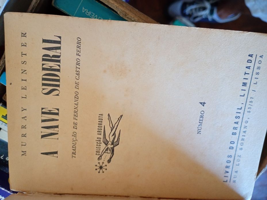 A nave sideral -Murray Leinscter-N-4 - Argonauta -1 edição - 20E- 5 contos de ficção científica -Isaac Asimov e outros 10E Desde 2E