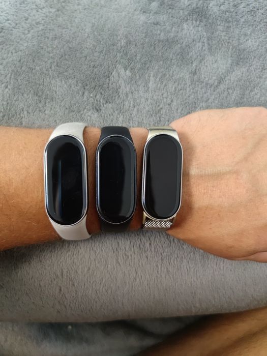 Продам mi band 9
