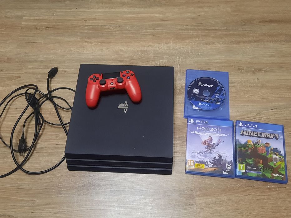 Ігрова консоль Sony Playstation 4 Pro 1TB CUH-7216b