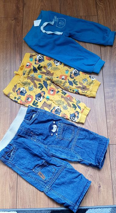 Paka ubrań dla chlopca w rozmiarze 74