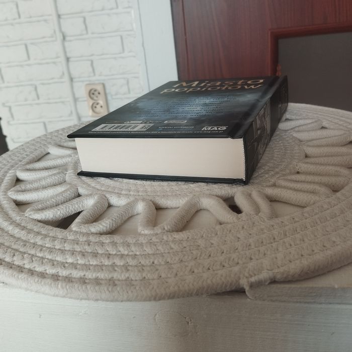 Miasto popiołów Dary anioła Cassandra Clare