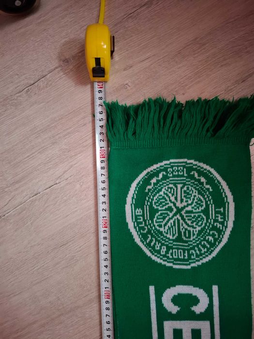 Szalik z meczu Celtic FC a Liverpool FC