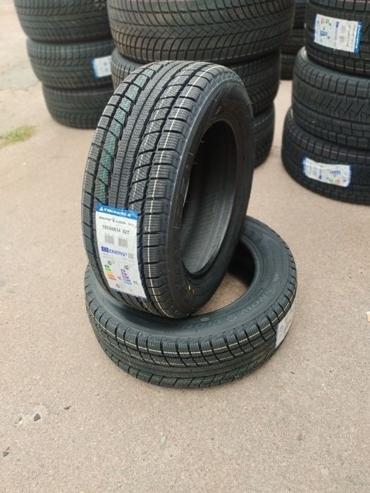 Шини Зимові 185/60 R14 Triangle Snow Lion TR777
