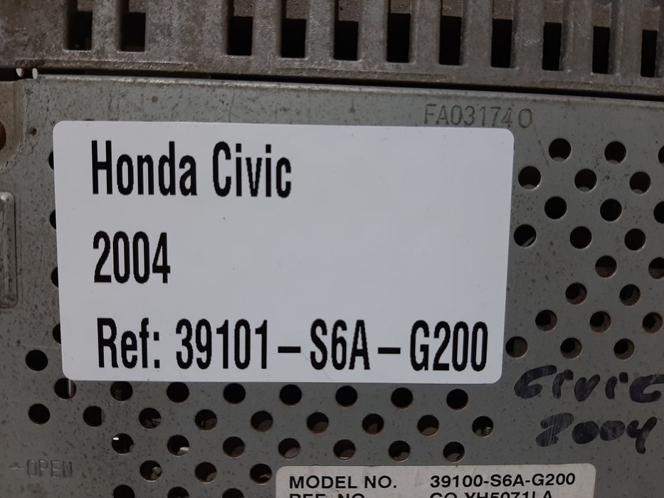 Rádio / auto-rádio HONDA Civic VII Hatchback (EU_, EP_, EV_)