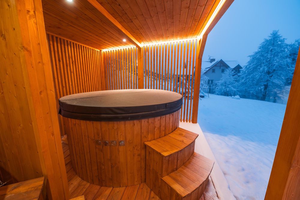Sauna Optimal z tarasem i zabudowa 44900