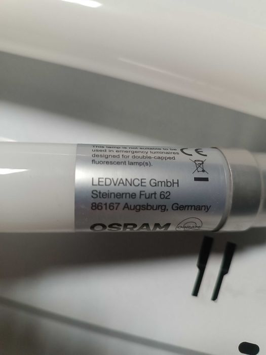 Led Лампи для офісу є 300-400 шт