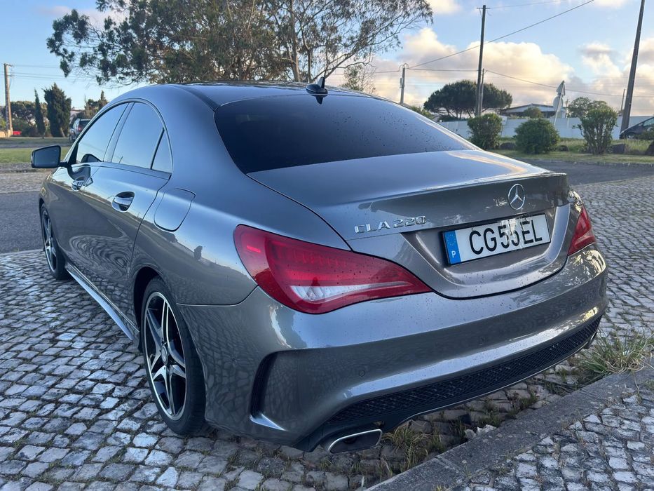 Mercedes-Benz CLA 220 d 7G-DCT AMG Line