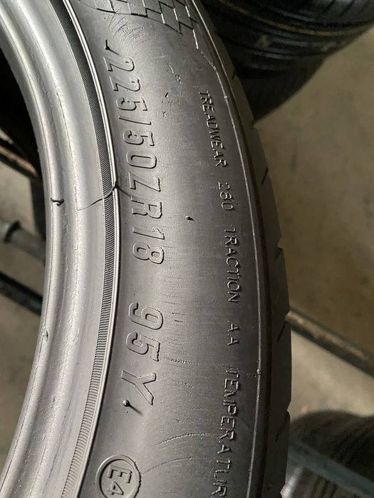 Шини 225/50/18 - 2шт Maxxis Victra Sport Zero One