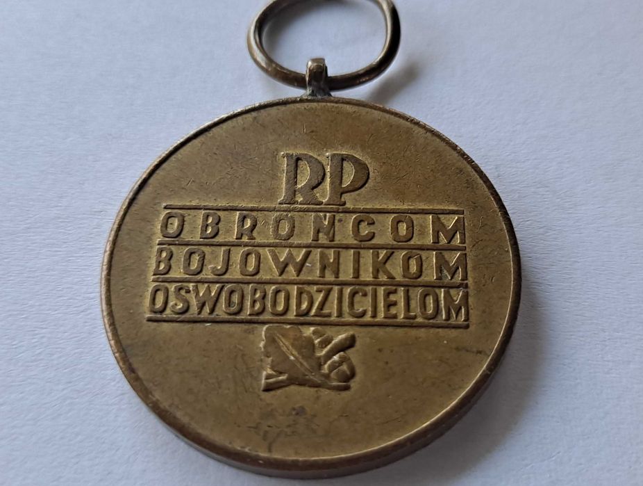Medal za Warszawę 1939  -    1945 PRL