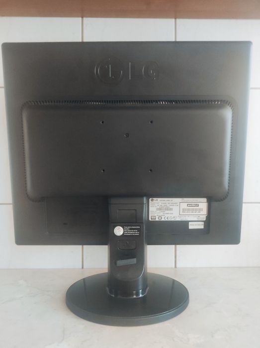Monitor LG Flatron l1942S