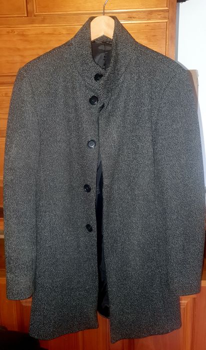 Vendo um sobretudo da Zara