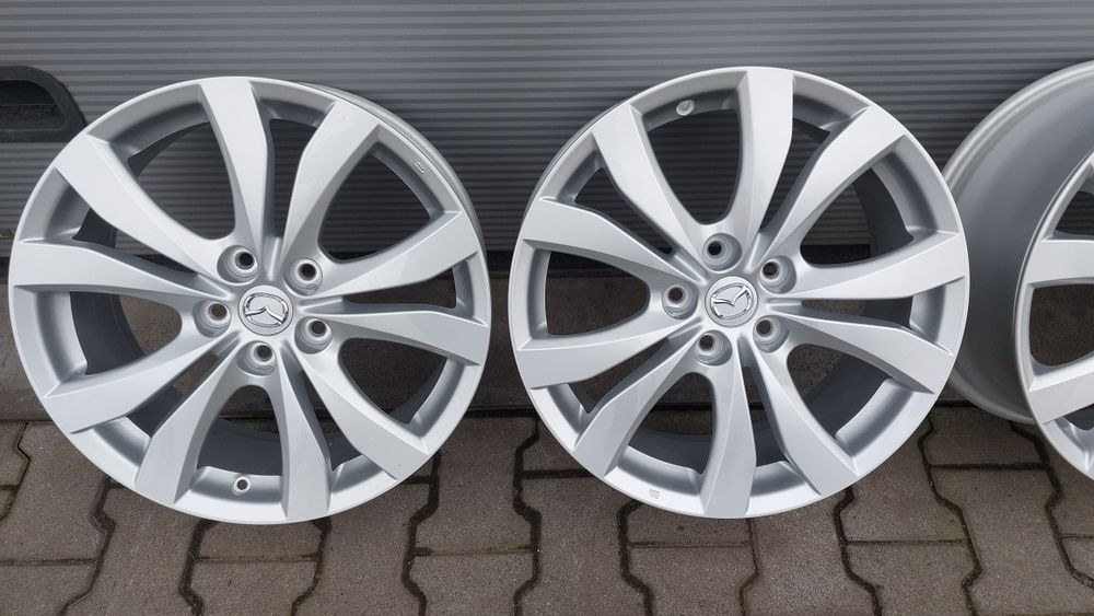 Oryginalne felgi mazda 18" 5x114,3 mazda 3,6,xc30,cx5 renault dacie