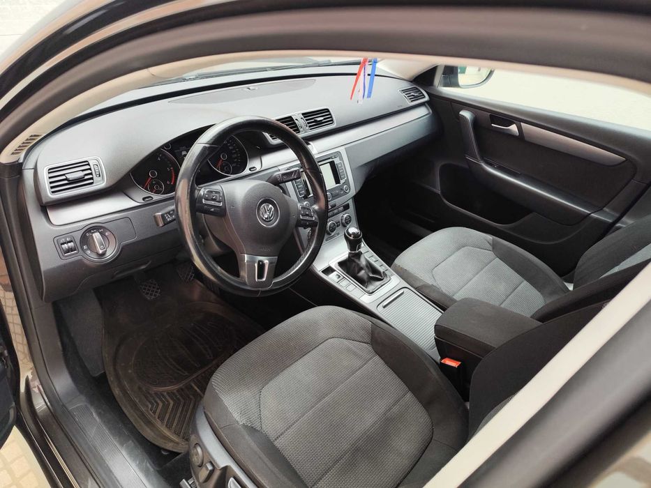 Volkswagen Passat Variant — fotografia 12