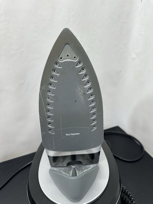 Парогенератор, утюг з парогенератором GRUNDIG парова станція