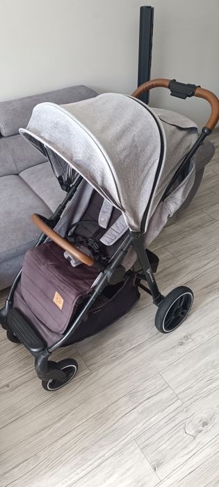 Kinderkraft grande wózek spacerowy