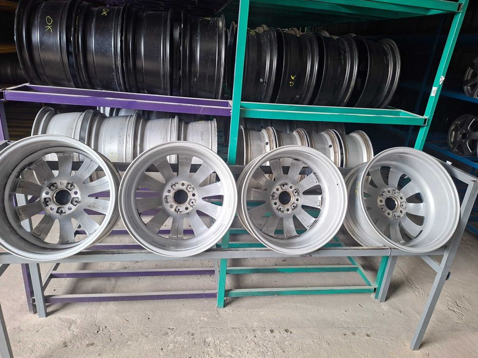 Диски БМВ 5/120 R18 8J ET30 BMW 5 F10, 3 F30, 4 F32/33, 6 F06, 7 F01/02 329 Style (6790174).