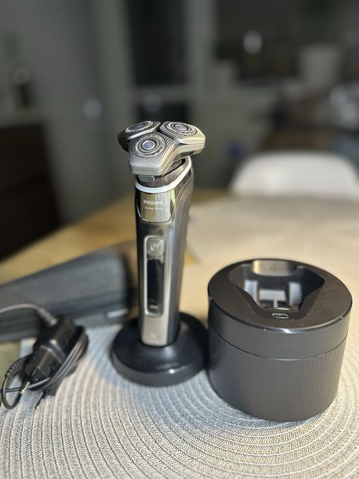 Електробритва PHILIPS S9975/55