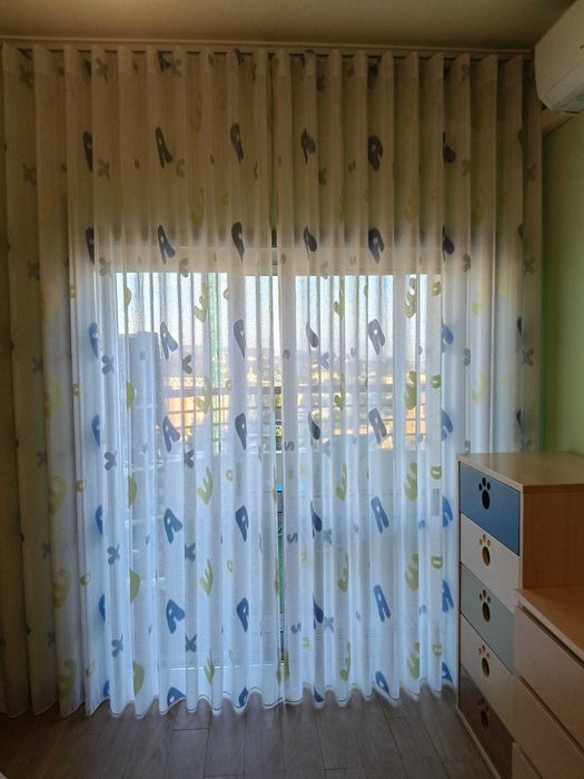 Quarto infantil completo em excelente estado.