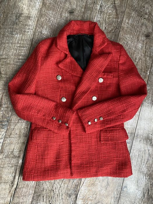 Жіночий піджак ZARA