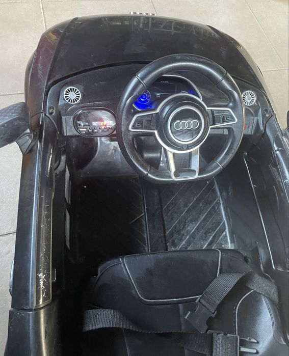 Audi tt rs preto bateria de 12v