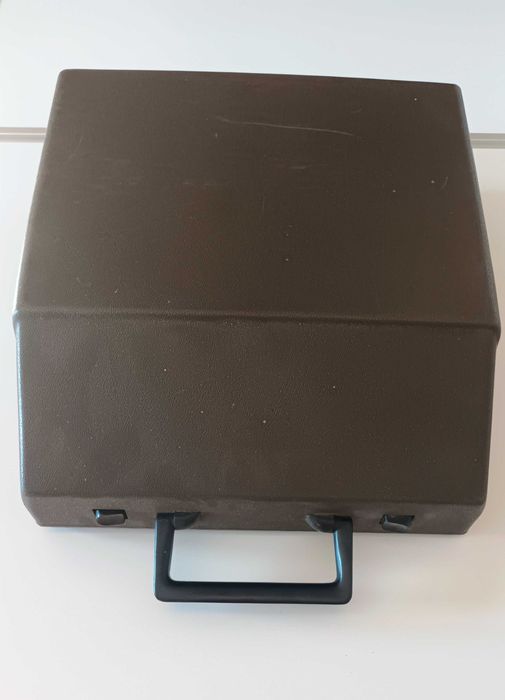 Máquina de escrever antiga
