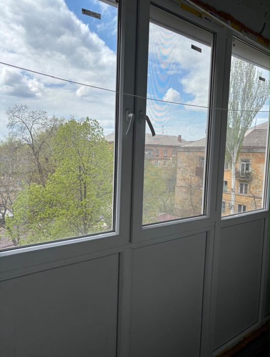 Продається 2-х кімнатна квартира
