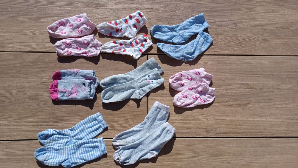 Skarpetki dziewczęce 7 par rozm. 25-28