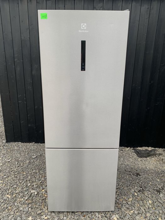 Холодильник xxl 70 см ширина! Electrolux