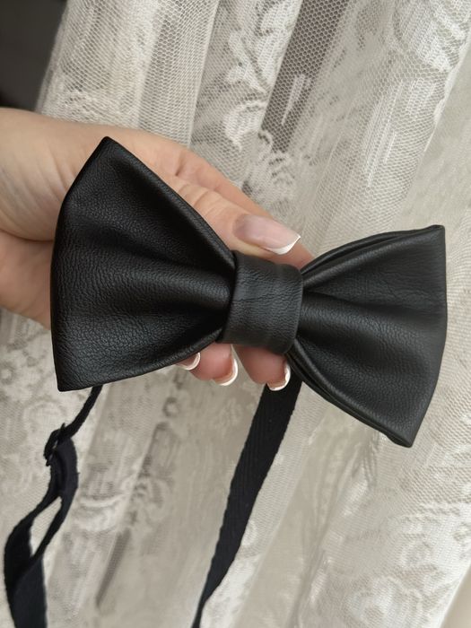 Краватка метелик , шкіро зам