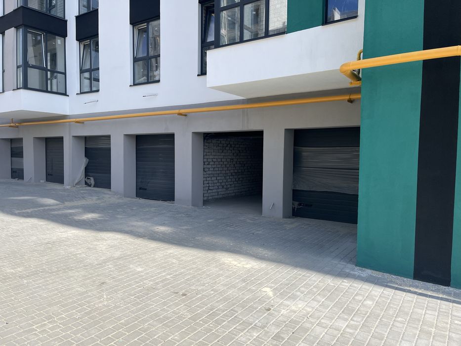 Продам гараж в центрі. ЖК Рідний Дім