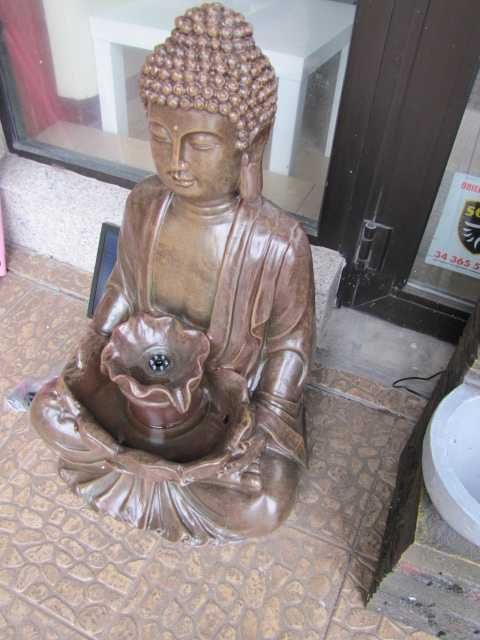 Dharma Fontanna solarna LED dekoracja Budda posąg Blumfeldt