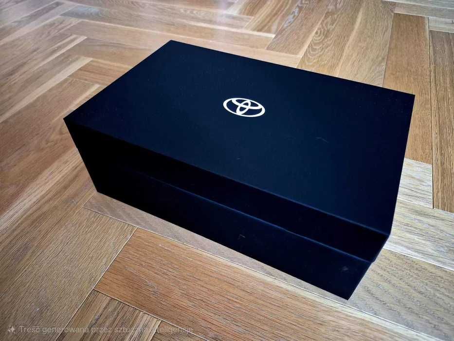 Termos / kubek termiczny Toyota + dodatki