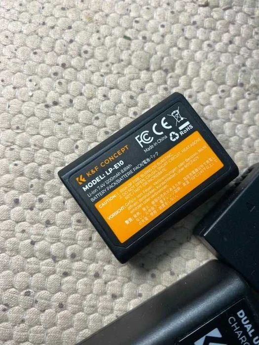 Carregador USB duplo K&F Concept + 2x baterias LP-E10 + cabo - Compatível com Canon-