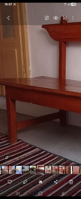 Banco Rústico antigo de madeira pintada. Peça unica.