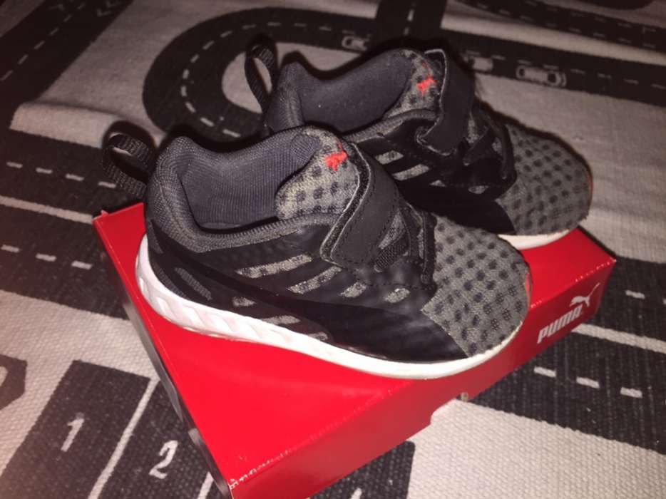 Buciki Puma rozmiar 23