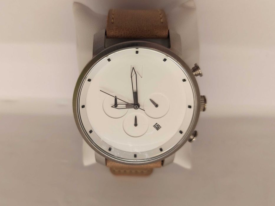 Zegarek MVMT Watches Chrono biały 45mm