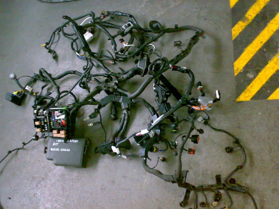 hyundai i30 iii 2018 - puszka wiązka instalacja skrzynka 1.4tgdi a/t